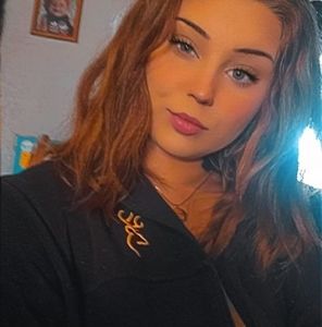 Meet your Posher, Sandy